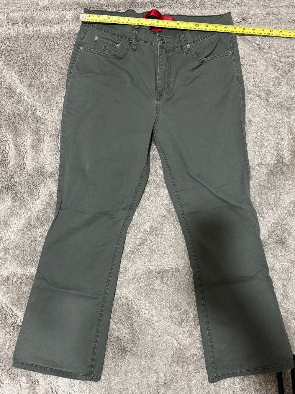 Women’s green Gloria Vanderbilt pants sz 10